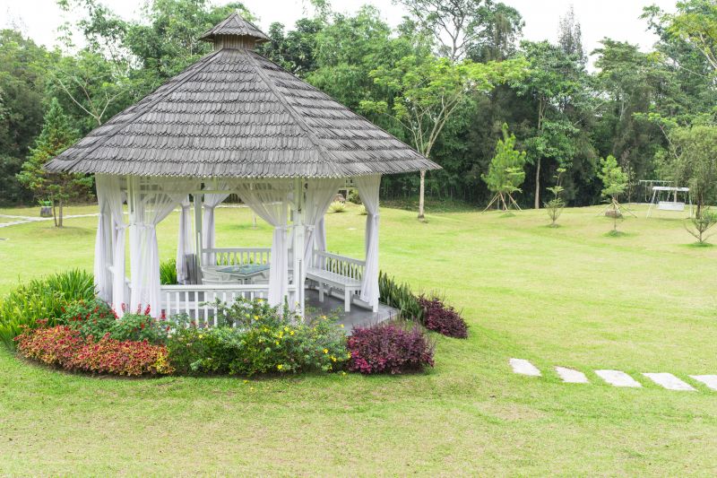 Benefits Of Gazebo Or Porch Installation For Outdoor Living Spaces